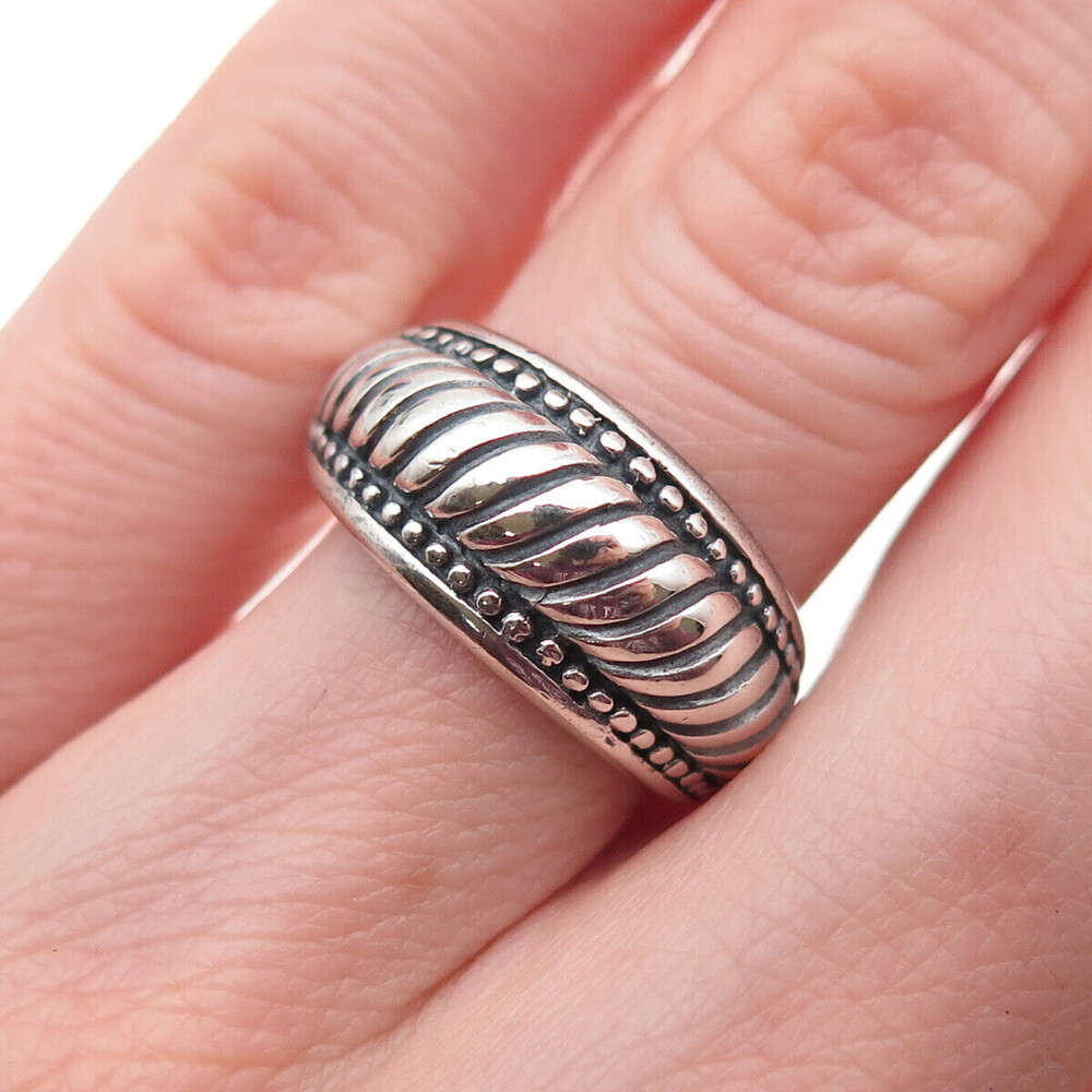 925 Sterling Silver Vintage Modernist Ribbed & Dotted Oxidized Ring Size 6
